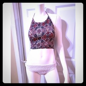 Halter crop bikini top